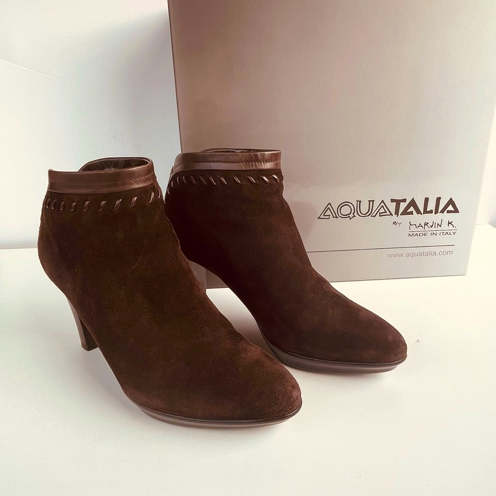 Aquatalia Riley Ankle Boot, brown suede, women’s 6.5